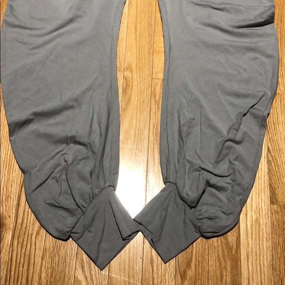 Reebok Fitted Slim Relaxed Yoga Pants Size XS - Picture 6 of 7